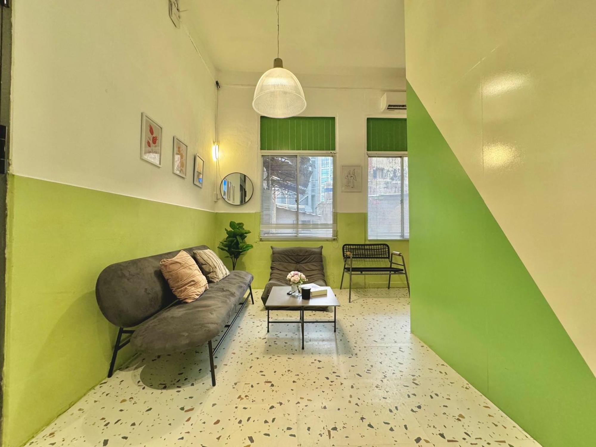 True Local Living In District 1 - Sumo Apartment Ho Chi Minh City